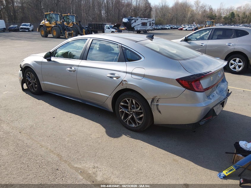 2020 Hyundai Sonata VIN 5NPEF4JA7LH021423 IAAI salvage auction — FRONT & REAR, Wait Title, sold $3,650 on 2026-07-09 (photo 3)