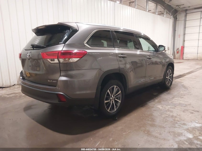 2019 Toyota Highlander VIN 5TDJZRFH5KS596850 IAAI salvage auction — FRONT END, Regular (South Dakota), sold $10,875 on 2026-07-28 (photo 4)
