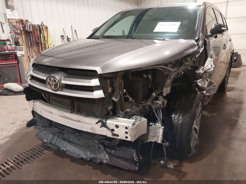 2019 Toyota Highlander VIN 5TDJZRFH5KS596850 IAAI salvage auction — FRONT END, Regular (South Dakota), sold $10,875 on 2026-07-28 (photo 6)
