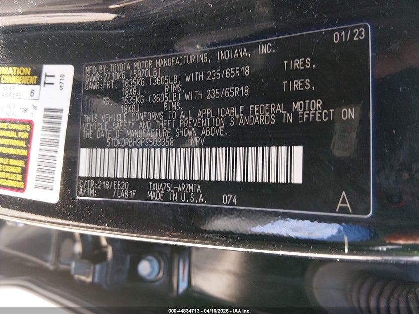 2023 Toyota Highlander VIN 5TDKDRBH9PS503358 IAAI salvage auction — SIDE, Salvage Title, sold $8,900 on 2026-07-24 (photo 9)