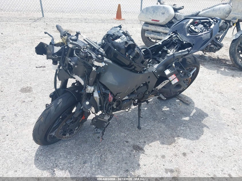 2025 Kawasaki Zx VIN JKBZXVM11SA009974 IAAI salvage auction — ALL OVER, Wait Title, sold $1,150 on 2026-07-21 (photo 2)