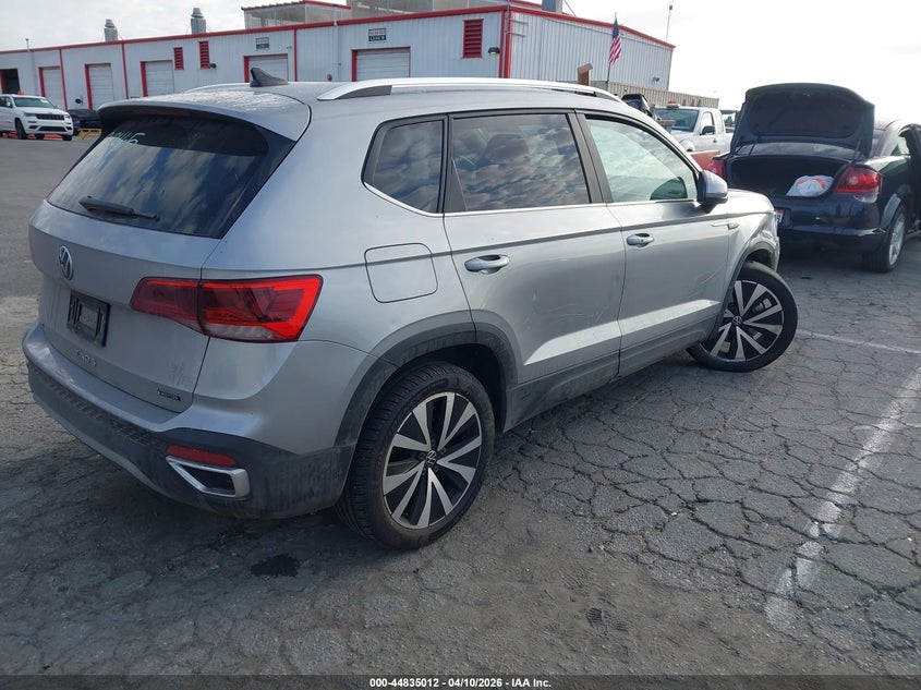 2023 Volkswagen Taos VIN 3VVYX7B22PM302209 IAAI salvage auction — RIGHT FRONT, Salvage Title, sold $7,900 on 2026-07-23 (photo 4)