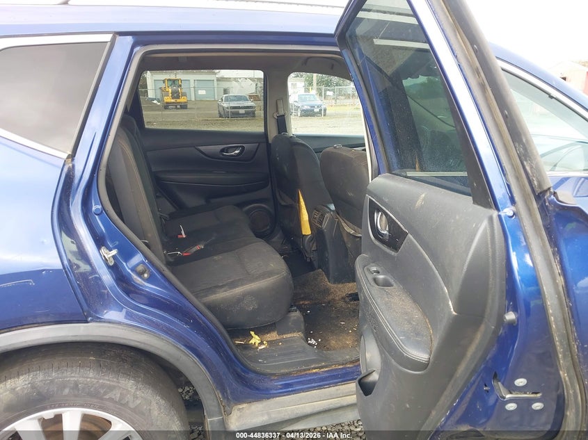 2018 Nissan Rogue VIN KNMAT2MV1JP597200 IAAI salvage auction — REAR END, Salvage (Oregon), sold $850 on 2026-07-06 (photo 8)