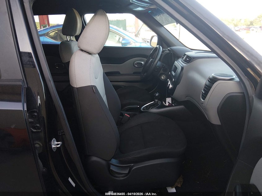2015 Kia Soul VIN KNDJN2A20F7211071 IAAI salvage auction — FRONT END, Clear (Florida), sold $625 on 2026-07-07 (photo 5)