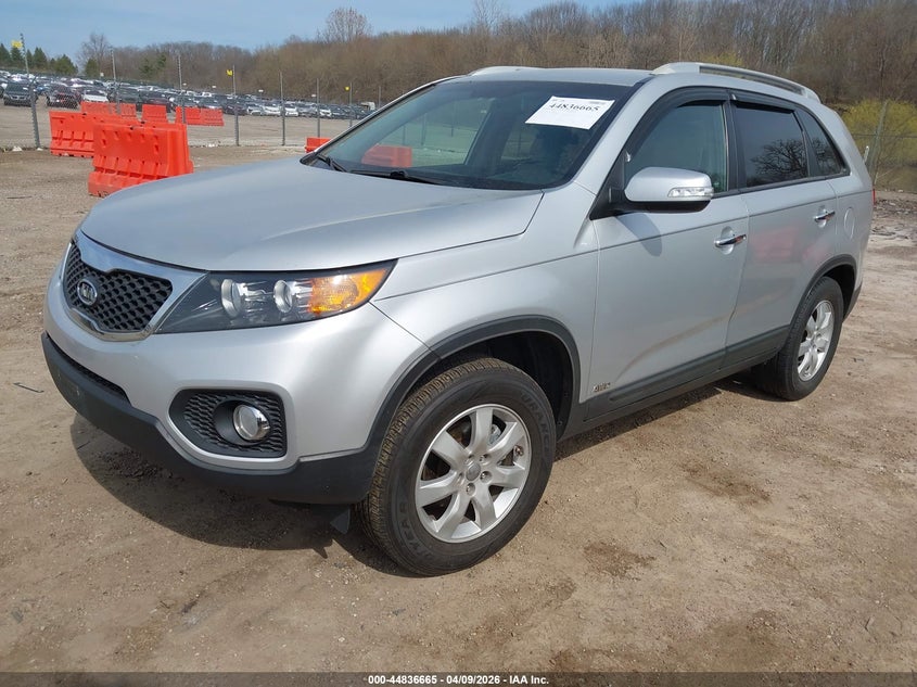 2012 Kia Sorento VIN 5XYKTDA64CG306532 IAAI salvage auction — NORMAL WEAR, Salvage Title, sold $450 on 2026-07-29 (photo 2)