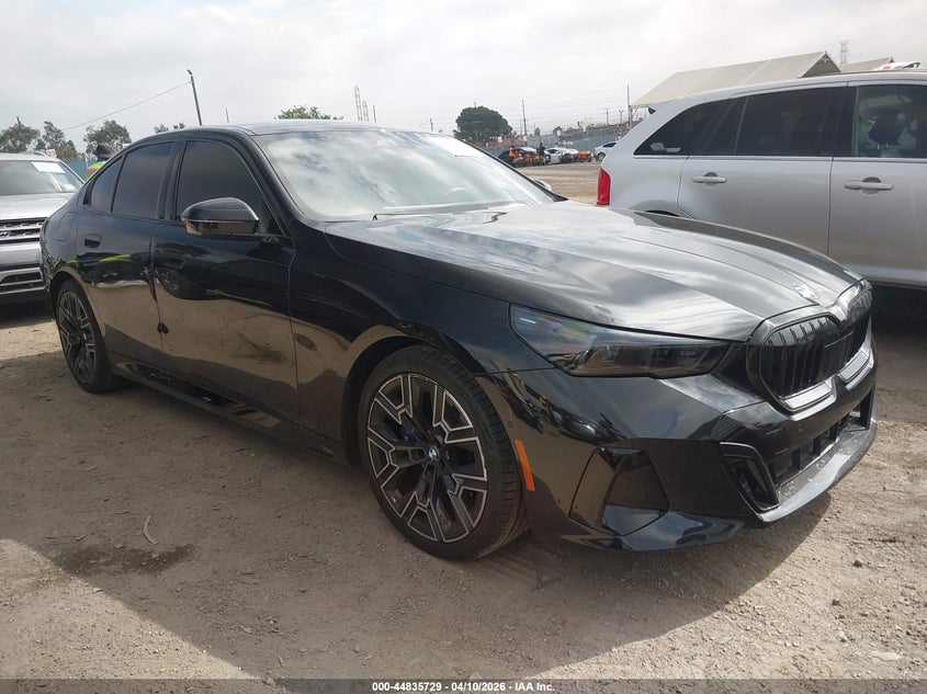 2026 BMW 5er VIN WBA43FJ0XTCV35508 IAAI salvage auction — LEFT REAR, Salvage Title, sold $38,300 on 2026-07-20 (photo 1)