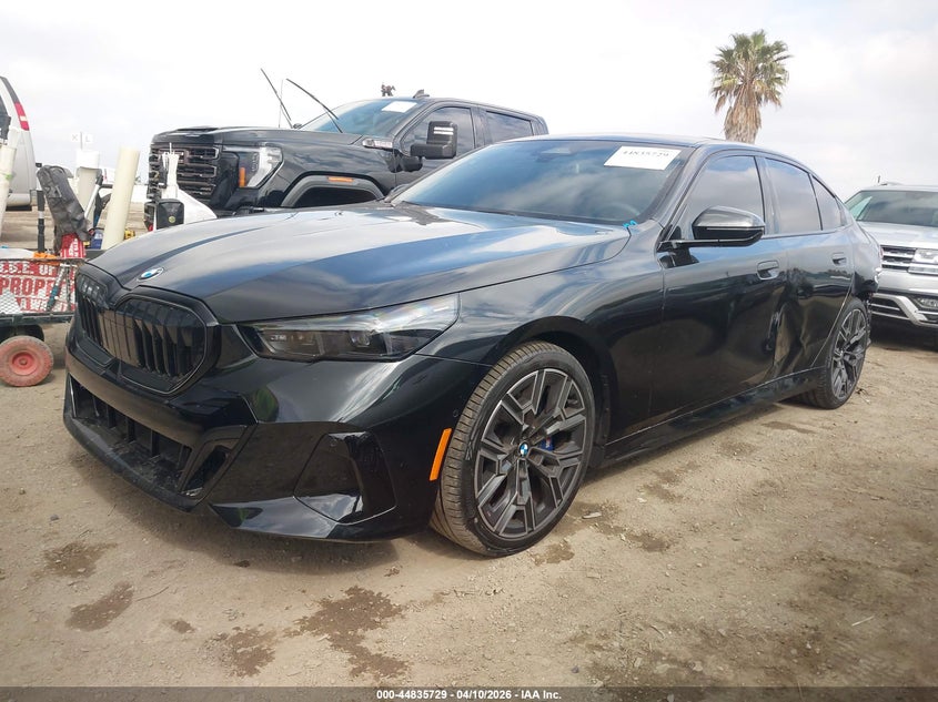 2026 BMW 5er VIN WBA43FJ0XTCV35508 IAAI salvage auction — LEFT REAR, Salvage Title, sold $38,300 on 2026-07-20 (photo 2)