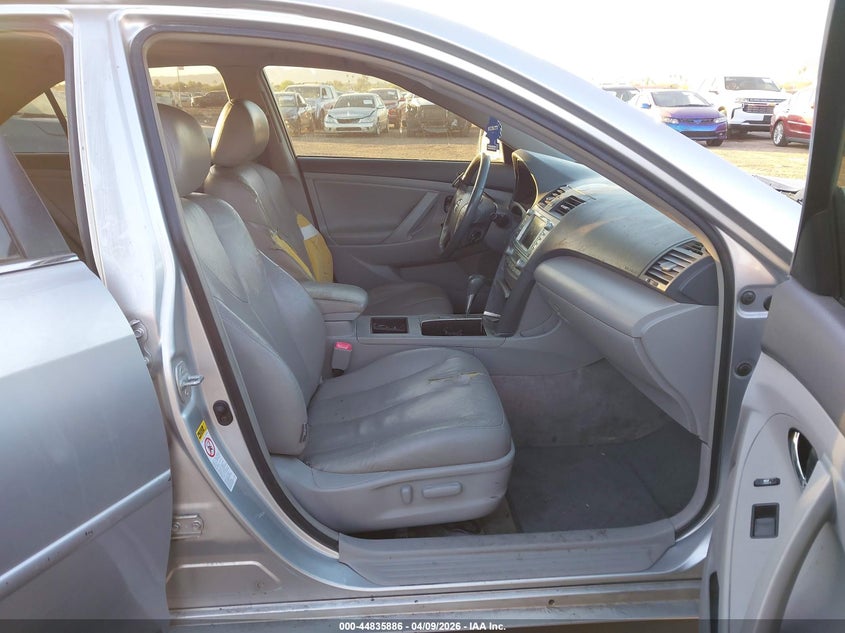 2007 Toyota Camry hybrid VIN JTNBB46K673014699 IAAI salvage auction — NORMAL WEAR, Clear-Dealer Only (Arizona), sold $425 on 2026-07-28 (photo 5)