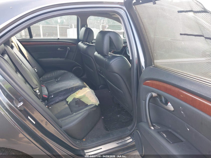 2005 Acura Rl VIN JH4KB16555C017960 IAAI salvage auction — FRONT END, Salvage (Texas), sold $300 on 2026-07-09 (photo 8)