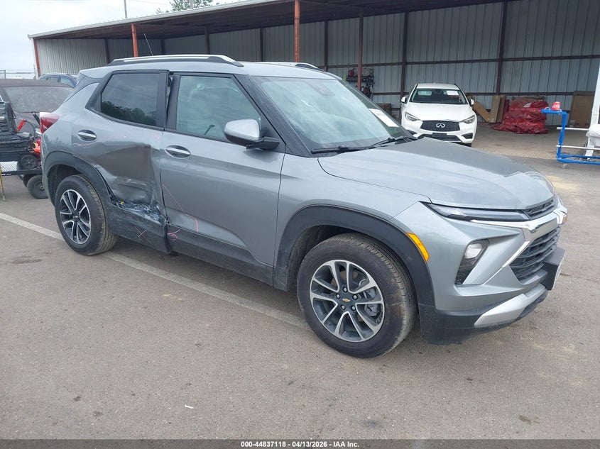 2026 Chevrolet Trailblazer VIN KL79MPSL7TB047303 IAAI salvage auction — LEFT & RIGHT, Clear (Mississippi), sold $3,250 on 2026-07-23 (photo 1)