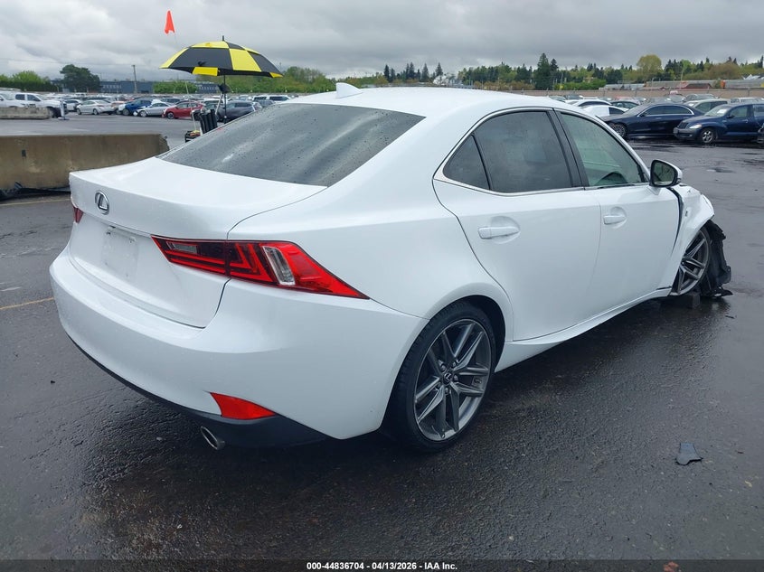 2015 Lexus Is VIN JTHBF1D22F5081389 IAAI salvage auction — RIGHT SIDE, Wait Title, sold $5,100 on 2026-07-23 (photo 4)