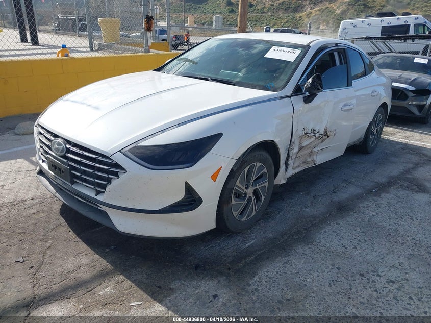 2021 Hyundai Sonata VIN KMHL24JJ6MA035367 IAAI salvage auction — LEFT SIDE, Salvage Title, sold $3,750 on 2026-07-08 (photo 2)