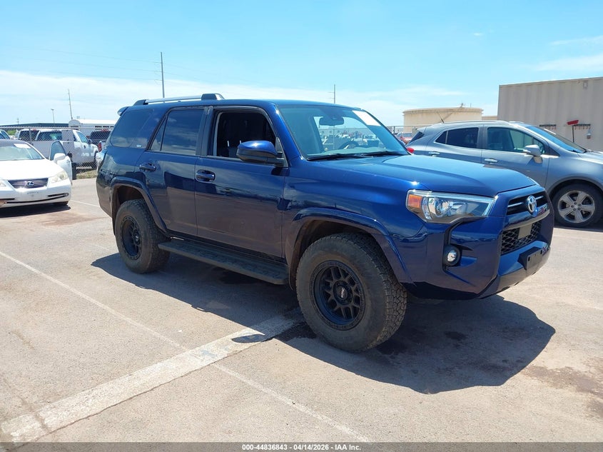 2024 Toyota 4runner VIN JTEMU5JR7R6253483 — IAAI salvage auction photo