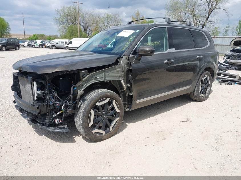 2024 Kia Telluride VIN 5XYP6DGC2RG468064 IAAI salvage auction — FRONT END, Wait Title, sold $10,100 on 2026-07-08 (photo 2)