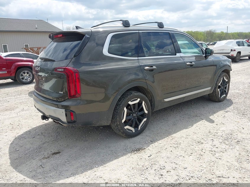 2024 Kia Telluride VIN 5XYP6DGC2RG468064 IAAI salvage auction — FRONT END, Wait Title, sold $10,100 on 2026-07-08 (photo 4)