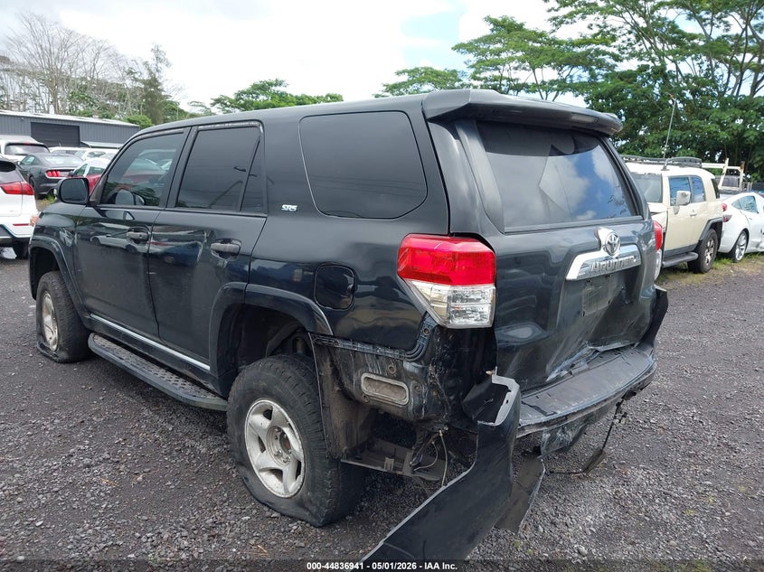 2011 Toyota 4runner VIN JTEBU5JR9B5034057 IAAI salvage auction — FRONT & REAR, Salvage (Hawaii), sold $25 on 2026-07-28 (photo 3)