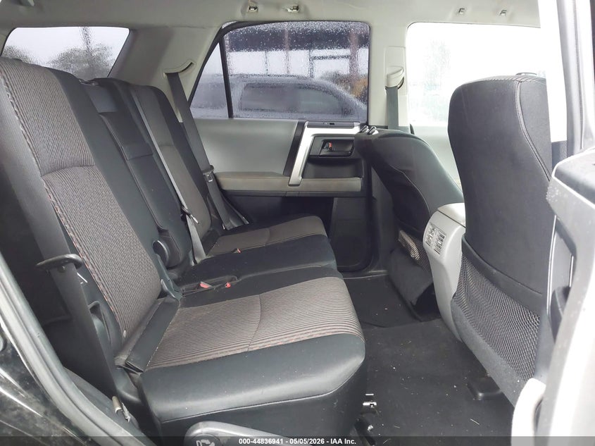 2011 Toyota 4runner VIN JTEBU5JR9B5034057 IAAI salvage auction — FRONT & REAR, Salvage (Hawaii), sold $25 on 2026-07-28 (photo 8)