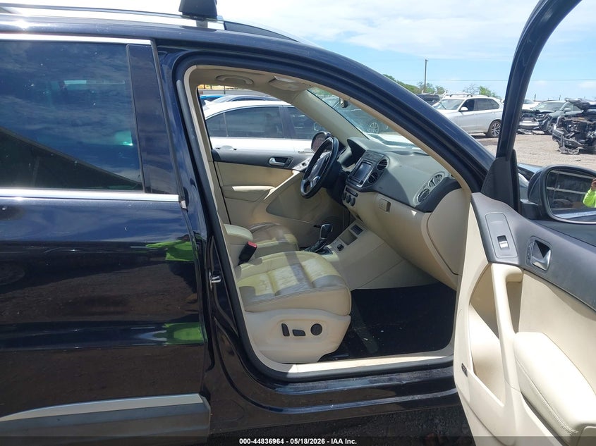2016 Volkswagen Tiguan VIN WVGAV7AX4GW543574 IAAI salvage auction — SUSPENSION, Bill Of Sale (Hawaii), sold $150 on 2026-08-26 (photo 5)
