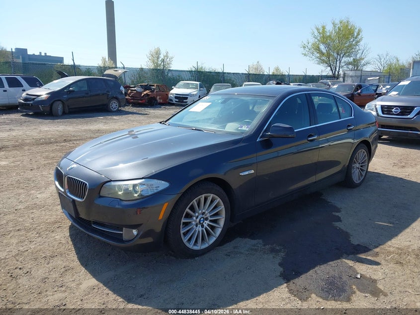 2013 BMW 5er VIN WBAFU7C58DDU70805 IAAI salvage auction — RIGHT FRONT, Salvage (New Jersey), sold $1,550 on 2026-07-10 (photo 2)