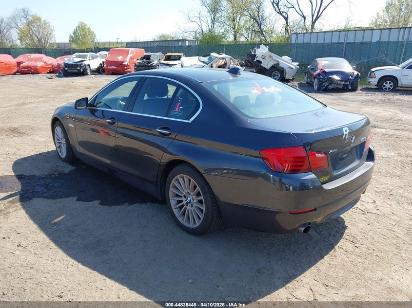 2013 BMW 5er VIN WBAFU7C58DDU70805 IAAI salvage auction — RIGHT FRONT, Salvage (New Jersey), sold $1,550 on 2026-07-10 (photo 3)