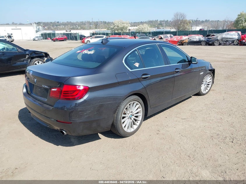 2013 BMW 5er VIN WBAFU7C58DDU70805 IAAI salvage auction — RIGHT FRONT, Salvage (New Jersey), sold $1,550 on 2026-07-10 (photo 4)