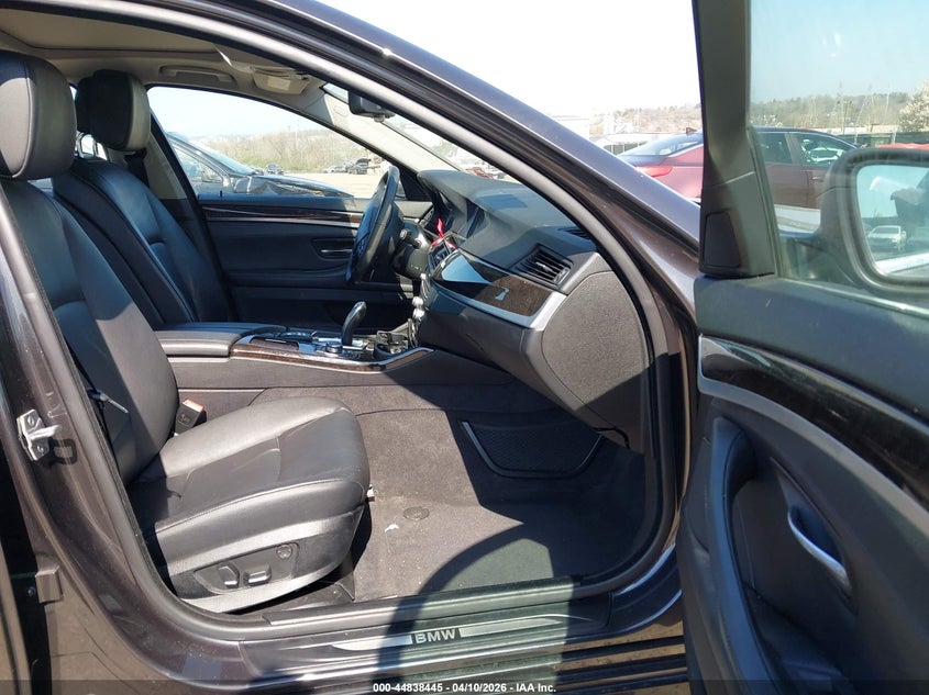 2013 BMW 5er VIN WBAFU7C58DDU70805 IAAI salvage auction — RIGHT FRONT, Salvage (New Jersey), sold $1,550 on 2026-07-10 (photo 5)