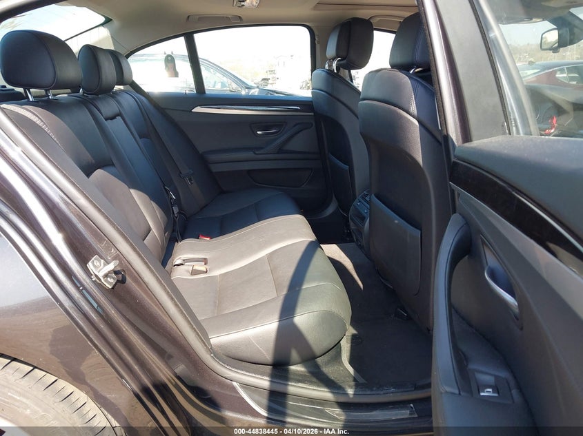 2013 BMW 5er VIN WBAFU7C58DDU70805 IAAI salvage auction — RIGHT FRONT, Salvage (New Jersey), sold $1,550 on 2026-07-10 (photo 8)