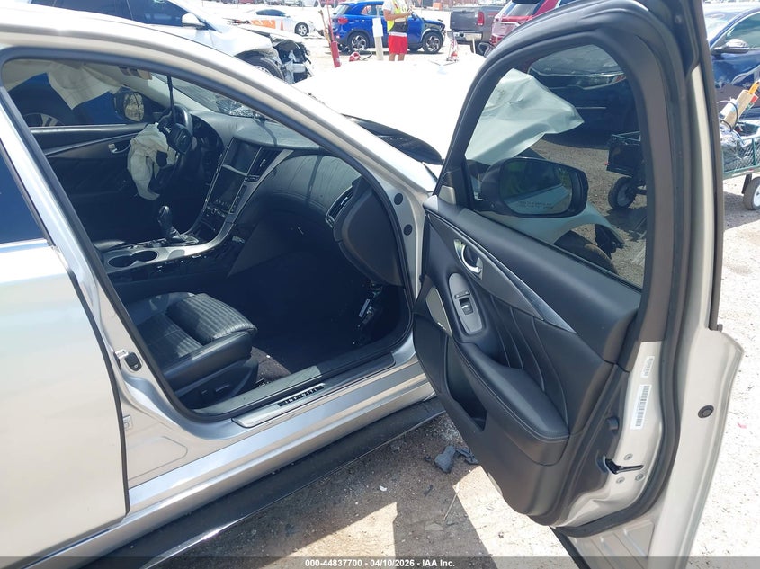 2018 Infiniti Q50 VIN JN1EV7AR6JM435406 IAAI salvage auction — FRONT END, Salvage Title, sold $975 on 2026-08-01 (photo 5)