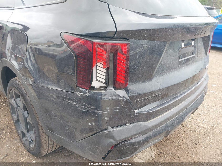 2026 Kia Sorento VIN 5XYRKDJF2TG411894 IAAI salvage auction — LEFT SIDE, Original (Texas), sold $16,000 on 2026-07-13 (photo 6)