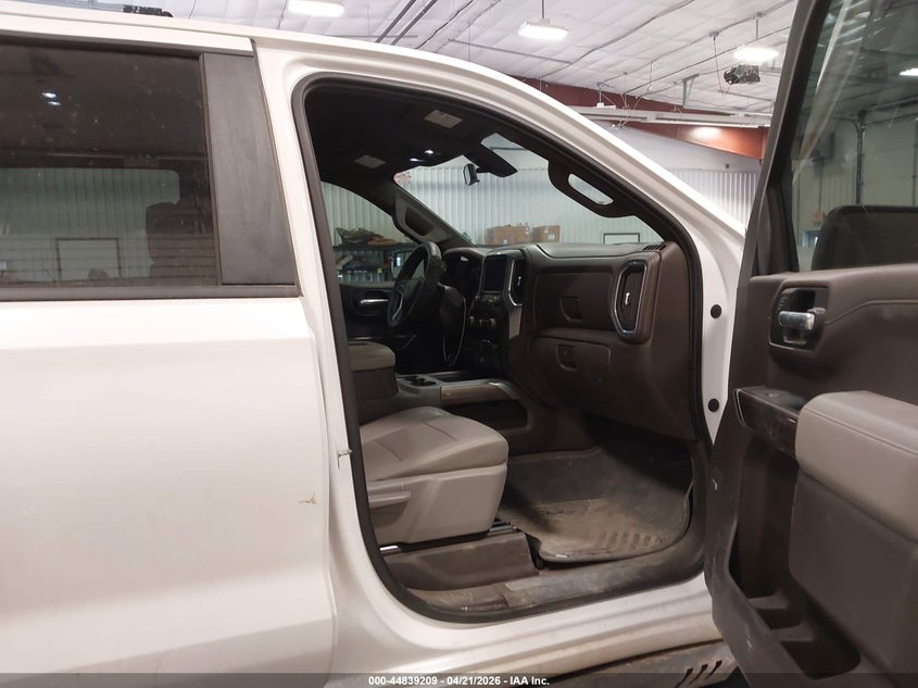 2019 Chevrolet Silverado VIN 1GCUYEED0KZ325409 IAAI salvage auction — LEFT SIDE, Salvage (Colorado), sold $7,900 on 2026-07-29 (photo 5)