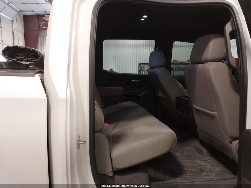 2019 Chevrolet Silverado VIN 1GCUYEED0KZ325409 IAAI salvage auction — LEFT SIDE, Salvage (Colorado), sold $7,900 on 2026-07-29 (photo 8)