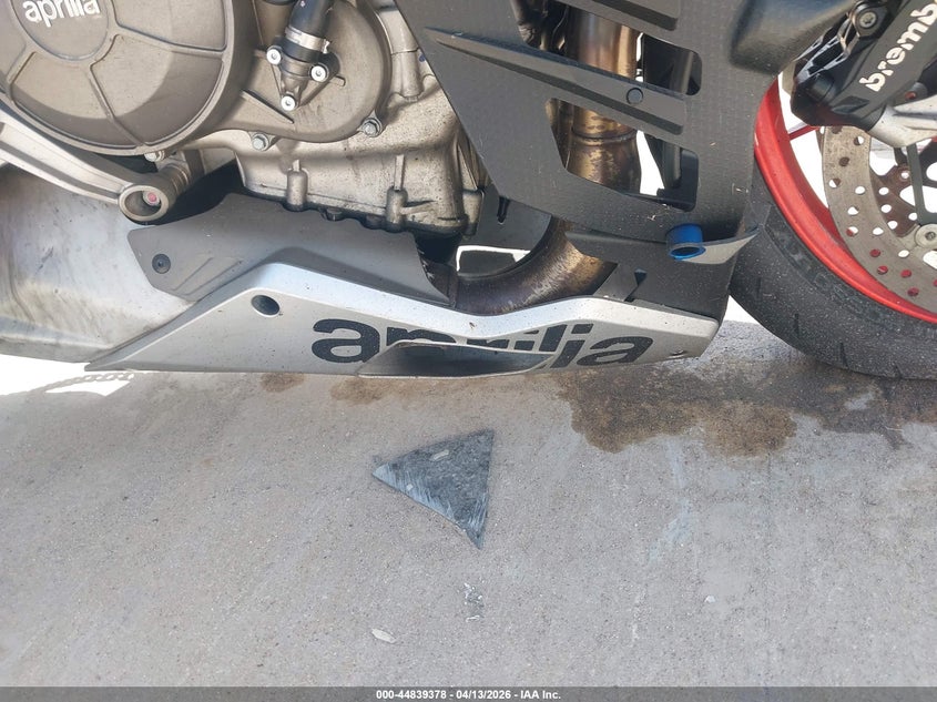 2026 Aprilia Rs VIN ZD4XGUA01TS000862 IAAI salvage auction — FRONT END, Salvage (Texas), sold $2,575 on 2026-07-07 (photo 8)