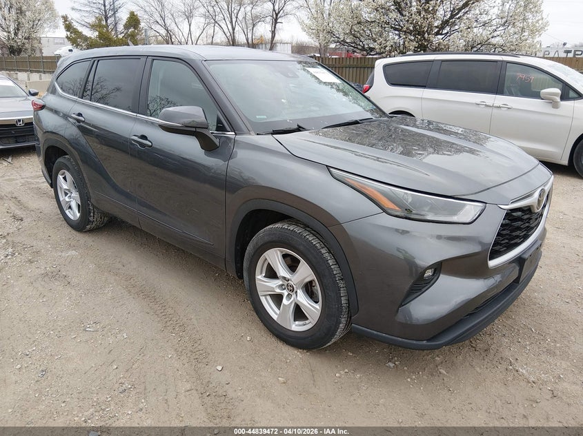 2023 Toyota Highlander VIN 5TDKDRAH2PS005312 IAAI salvage auction — HAIL, Salvage Title, sold $200 on 2026-07-21 (photo 1)