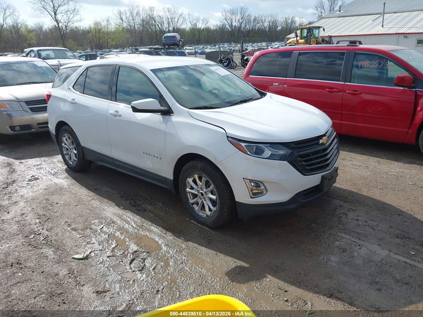 2020 Chevrolet Equinox VIN 2GNAXKEV3L6189472 IAAI salvage auction — LEFT REAR, Salvage Title, sold $3,875 on 2026-08-03 (photo 1)