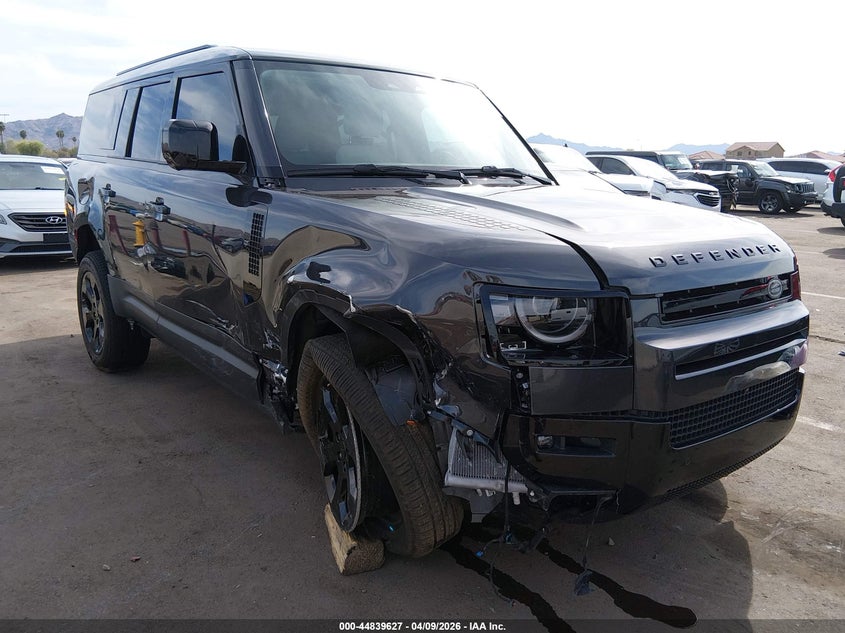 2026 Land rover Defender VIN SALEJFFU0T2490599 IAAI salvage auction — RIGHT FRONT, Salvage Title, sold $20,600 on 2026-07-14 (photo 1)
