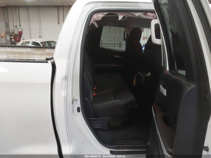 2015 Toyota Tundra VIN 5TFUY5F11FX462073 IAAI salvage auction — FRONT END, Salvage Title, sold $8,700 on 2026-08-02 (photo 8)