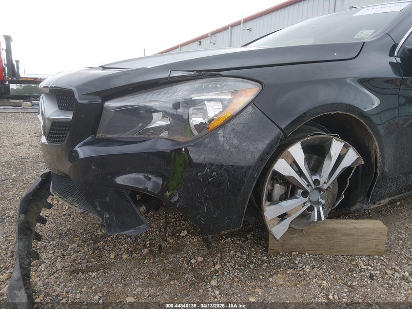 2016 Mercedes-benz Cla-klasse VIN WDDSJ4EB6GN370752 IAAI salvage auction — LEFT FRONT, Salvage Title, sold $2,100 on 2026-08-19 (photo 6)
