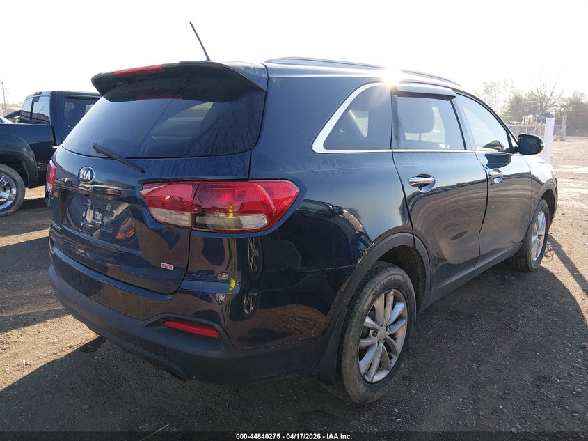 2016 Kia Sorento VIN 5XYPG4A33GG156192 IAAI salvage auction — LEFT FRONT, Salvage Title, sold $1,650 on 2026-07-08 (photo 4)