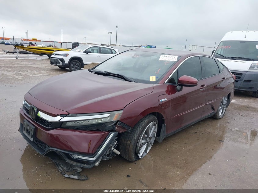 2018 Honda Clarity VIN JHMZC5F38JC022548 IAAI salvage auction — LEFT FRONT, Salvage Title, sold $1,400 on 2026-07-08 (photo 2)