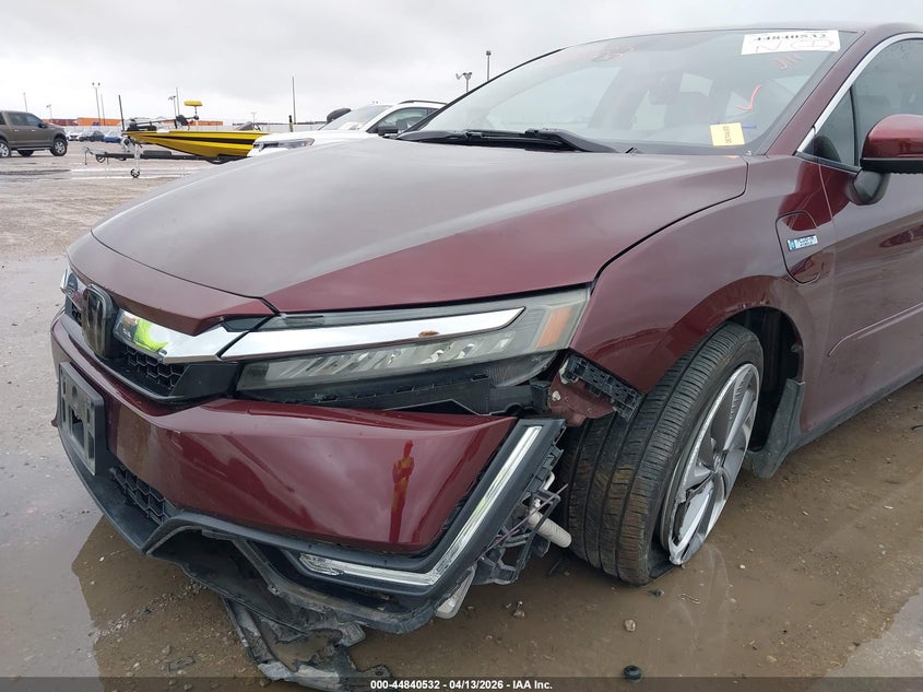 2018 Honda Clarity VIN JHMZC5F38JC022548 IAAI salvage auction — LEFT FRONT, Salvage Title, sold $1,400 on 2026-07-08 (photo 6)