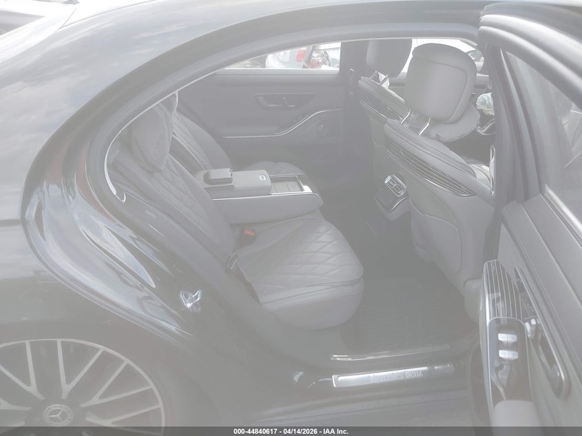 2022 Mercedes-benz S class VIN W1K6G7GB3NA144011 IAAI salvage auction — FRONT END, Salvage (Massachusetts), sold $25,350 on 2026-07-20 (photo 8)
