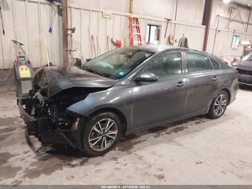 2024 Kia Forte VIN 3KPF24AD9RE810213 IAAI salvage auction — FRONT END, Wait Title, sold $2,350 on 2026-07-25 (photo 2)