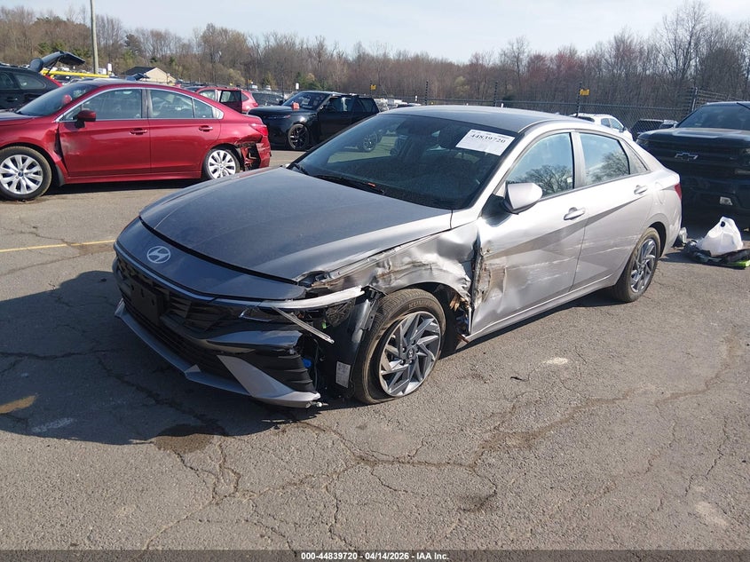 2025 Hyundai Elantra VIN KMHLM4DJ2SU161694 IAAI salvage auction — LEFT SIDE, Wait Title, sold $8,750 on 2026-07-30 (photo 2)