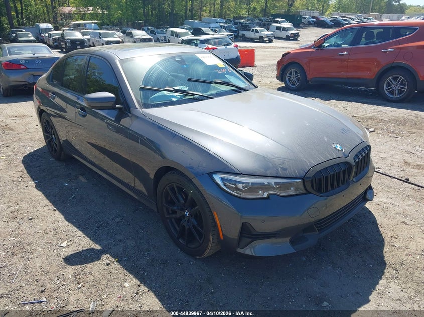 2019 BMW 3er VIN 3MW5R1J52K8A04228 — IAAI salvage auction photo