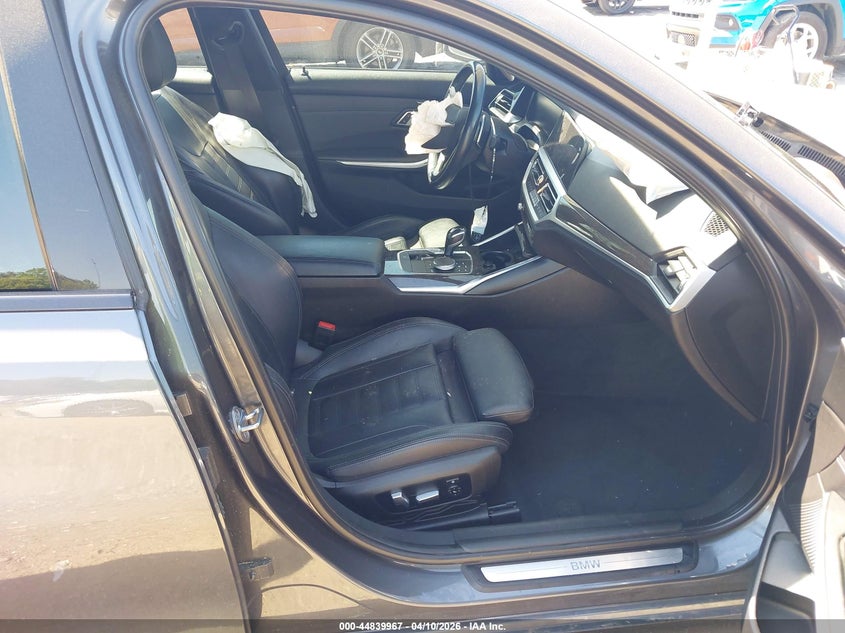 2019 BMW 3er VIN 3MW5R1J52K8A04228 IAAI salvage auction — FRONT END, Salvage Title, sold $10,600 on 2026-09-02 (photo 5)