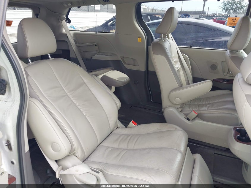 2011 Toyota Sienna VIN 5TDDK3DC8BS005593 IAAI salvage auction — FRONT & REAR, Salvage (California), sold $600 on 2026-07-15 (photo 8)