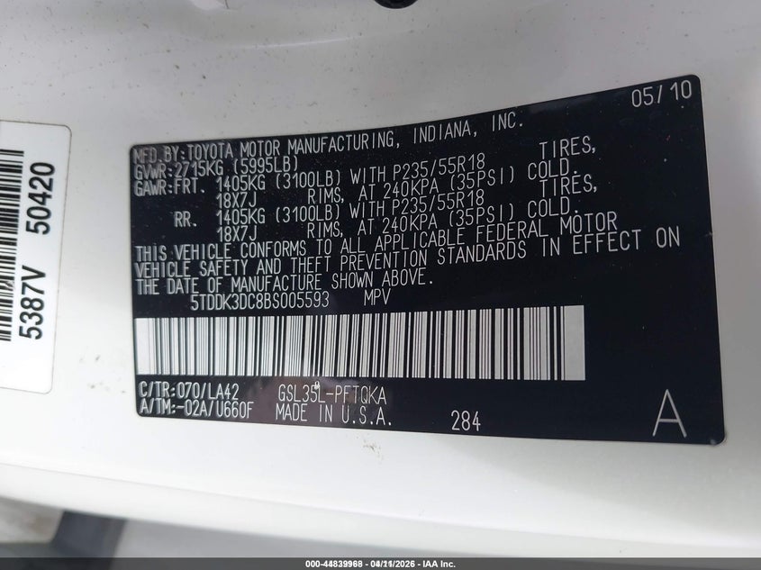 2011 Toyota Sienna VIN 5TDDK3DC8BS005593 IAAI salvage auction — FRONT & REAR, Salvage (California), sold $600 on 2026-07-15 (photo 9)