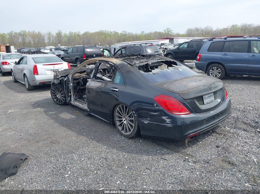 2015 Mercedes-benz S-klasse VIN WDDUG8CB7FA095867 IAAI salvage auction — INTERIOR BURN, Salvage - Greater Than 75% (Maryland), sold $1,100 on 2026-07-13 (photo 3)
