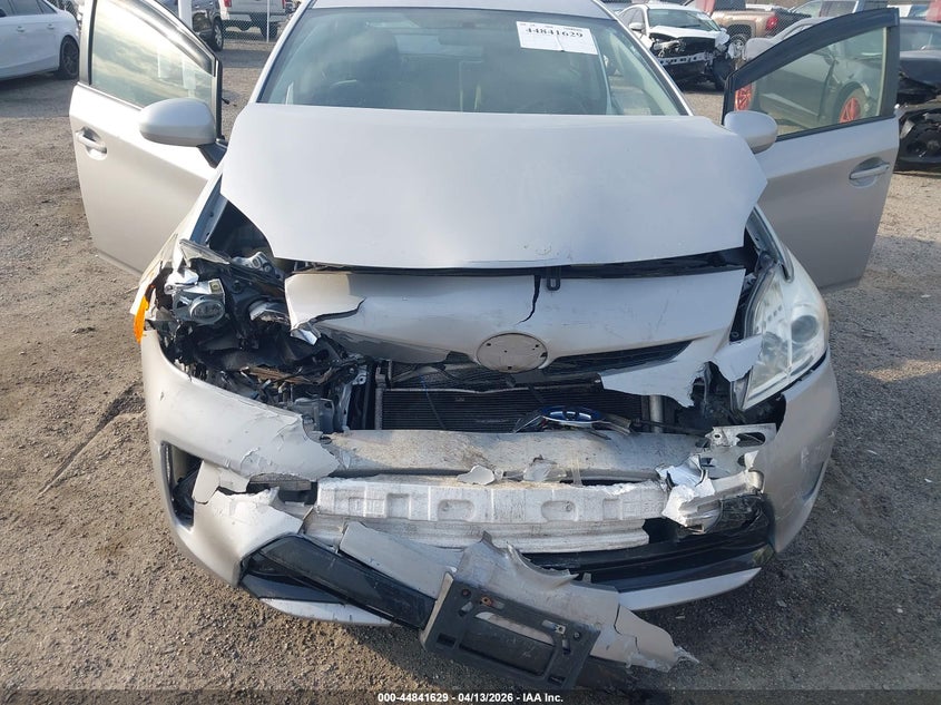 2013 Toyota Prius VIN JTDKN3DU8D0338146 IAAI salvage auction — FRONT END, Salvage - Greater Than 75% (Maryland), sold $1,250 on 2026-07-27 (photo 6)