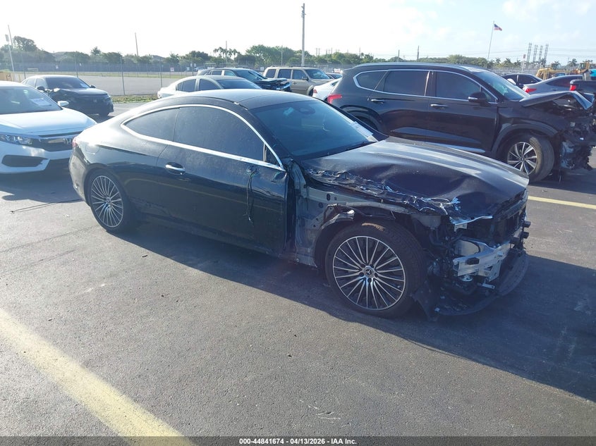 2026 Mercedes-benz Cle-klasse VIN W1KMJ4HB0TF101073 IAAI salvage auction — RIGHT SIDE, Rebuildable (Florida), sold $28,300 on 2026-07-06 (photo 1)